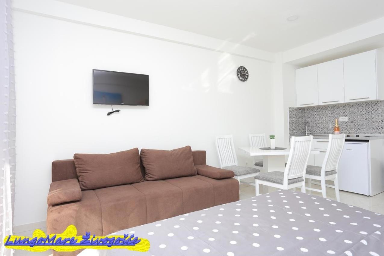 Apartmants Villa Lungo Mare Živogošće Exterior foto